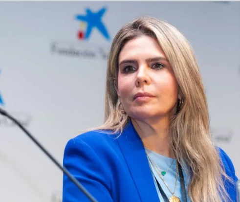 Gina De Echeona